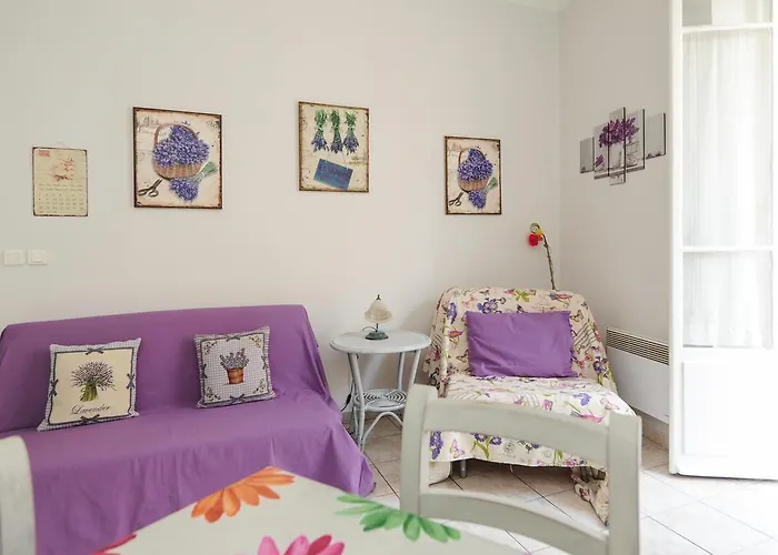 La Romantica Dante Five Stars Holiday House