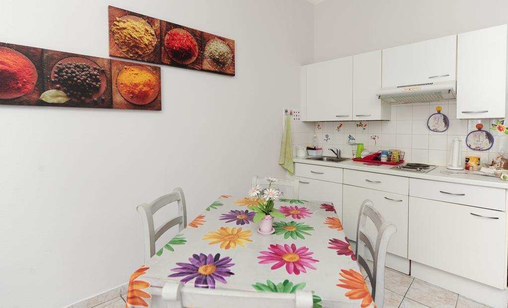Appartamento La Romantica Dante Five Stars House